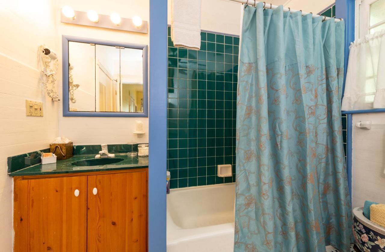 Knowles House B&B - Adult Onlyキーウェスト エクステリア 写真