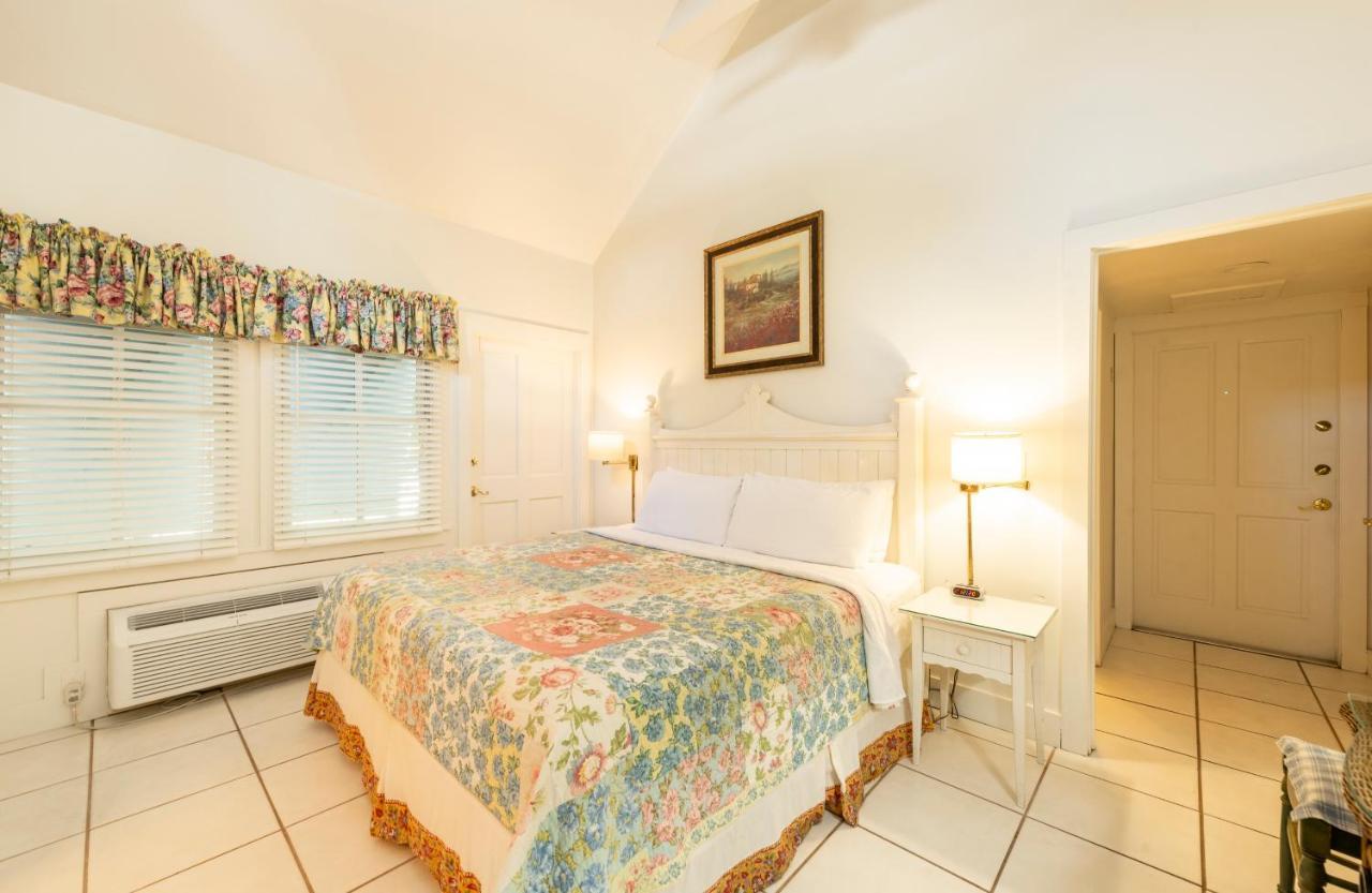 Knowles House B&B - Adult Onlyキーウェスト エクステリア 写真
